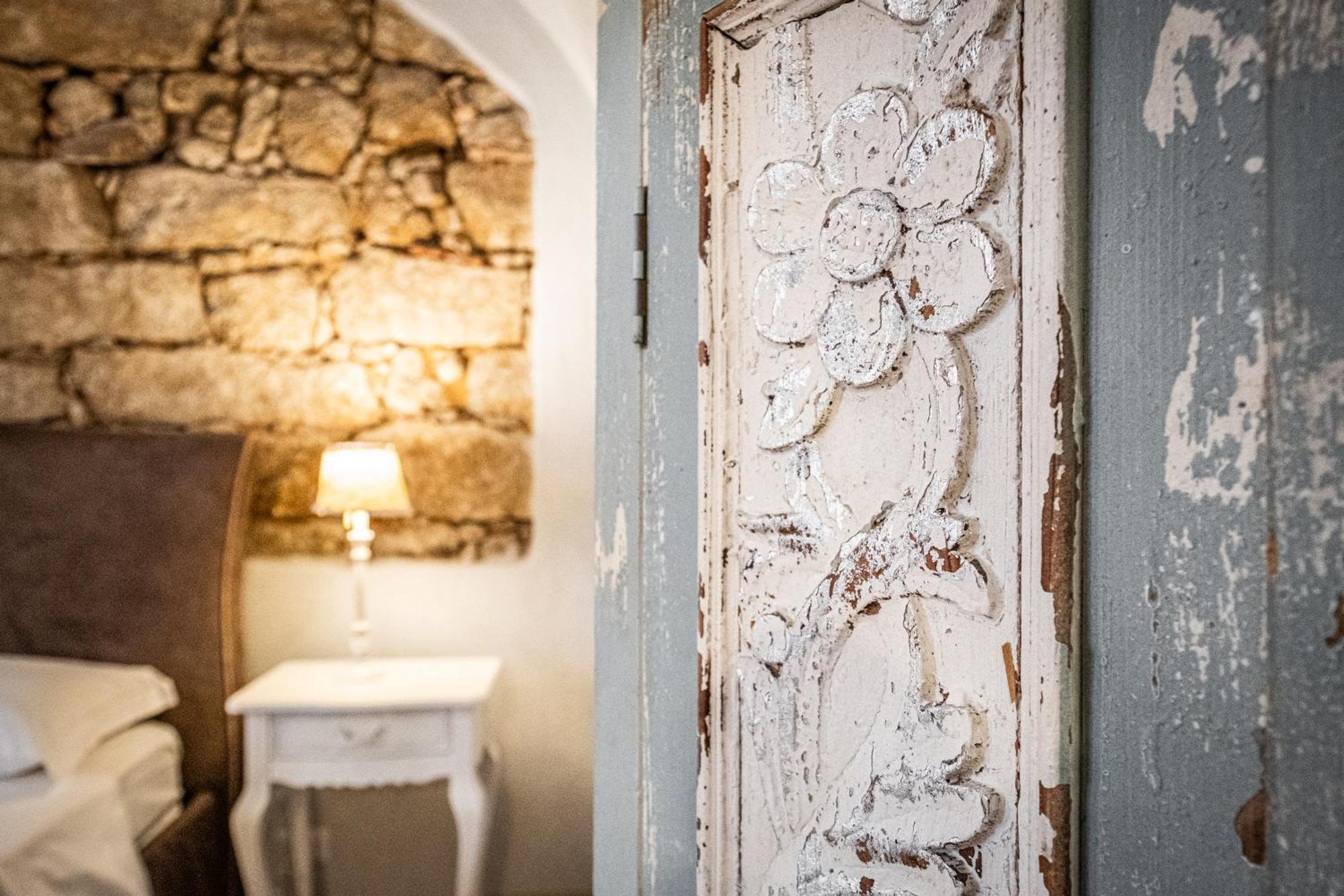 Dimoras Dimore Nel Cuore Di Olbia Exterior photo